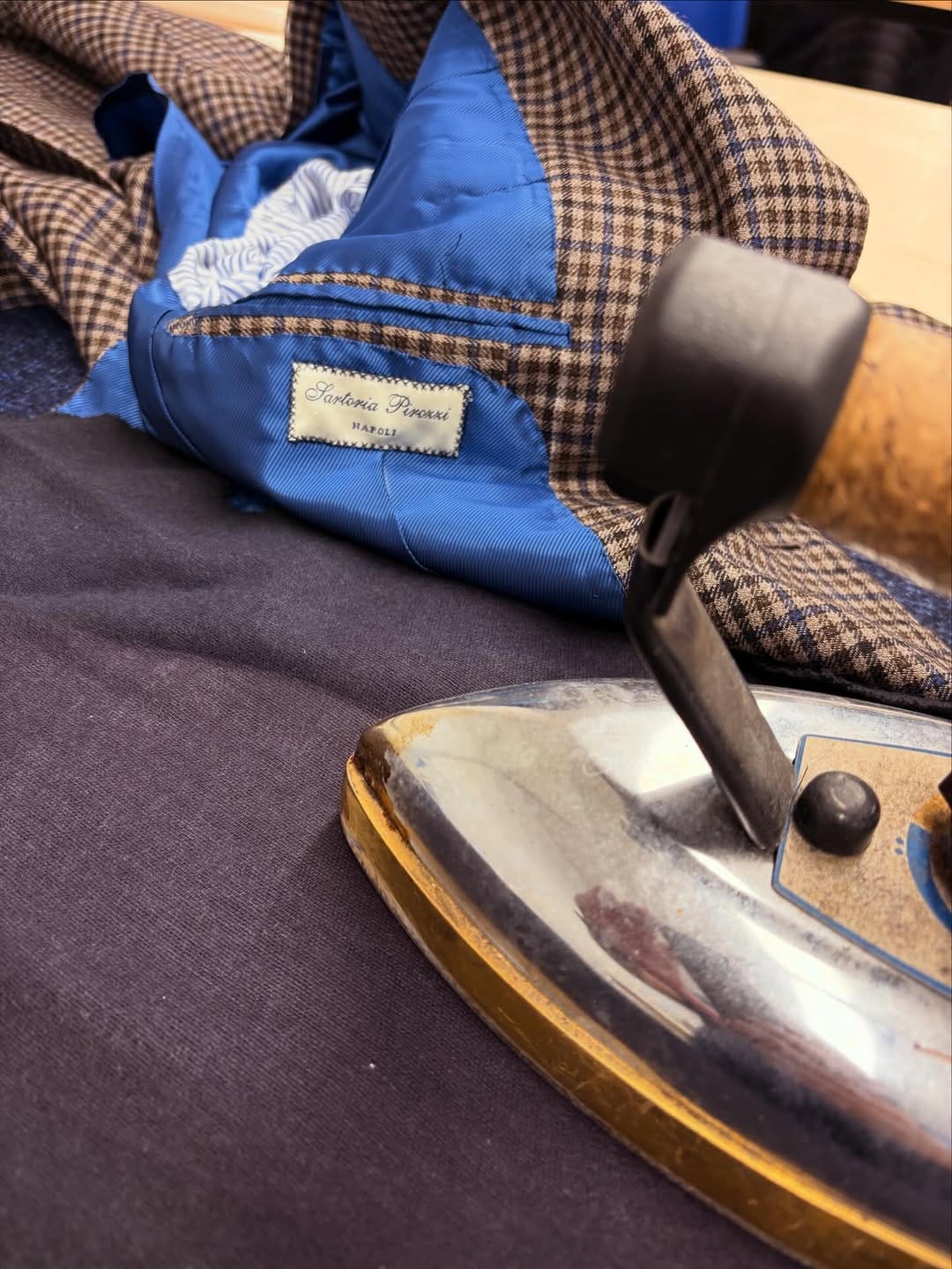 Post 9 by SARTORIA PIROZZI on Instagram (image)