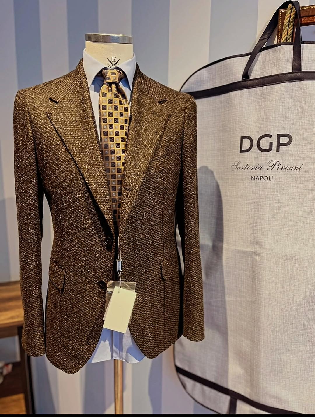 Post 5 by SARTORIA PIROZZI on Instagram (image)