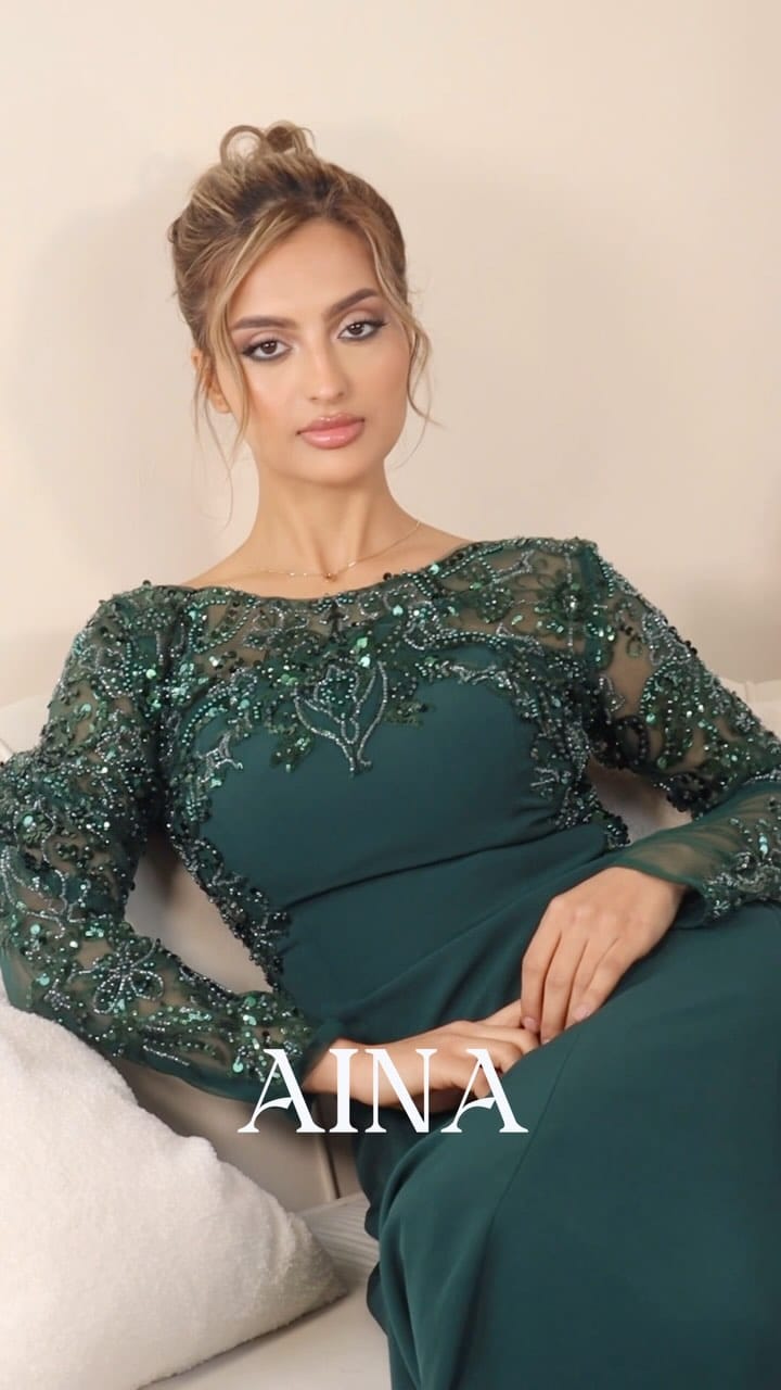 Post 2 by Fashion Designer / Illustrator on Instagram (video)