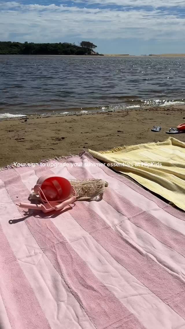 Post 3 by HipKids on Instagram (video)