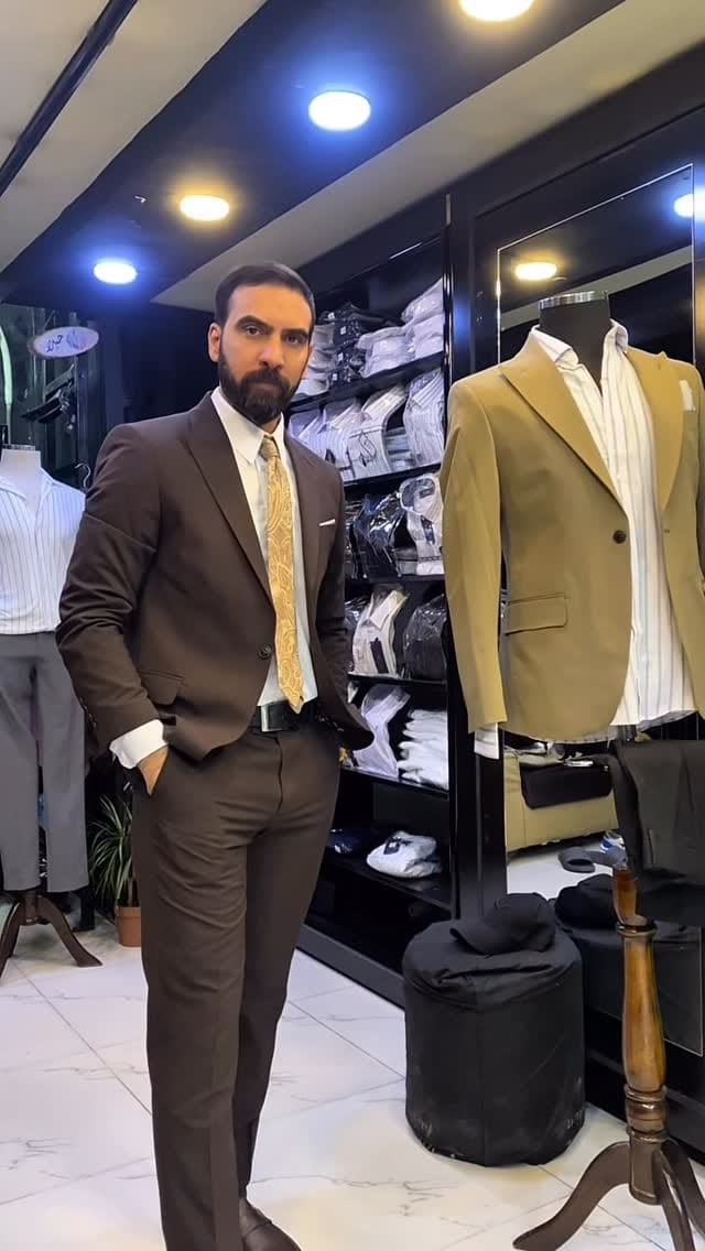 Post 1 by HAYDER on Instagram (video)