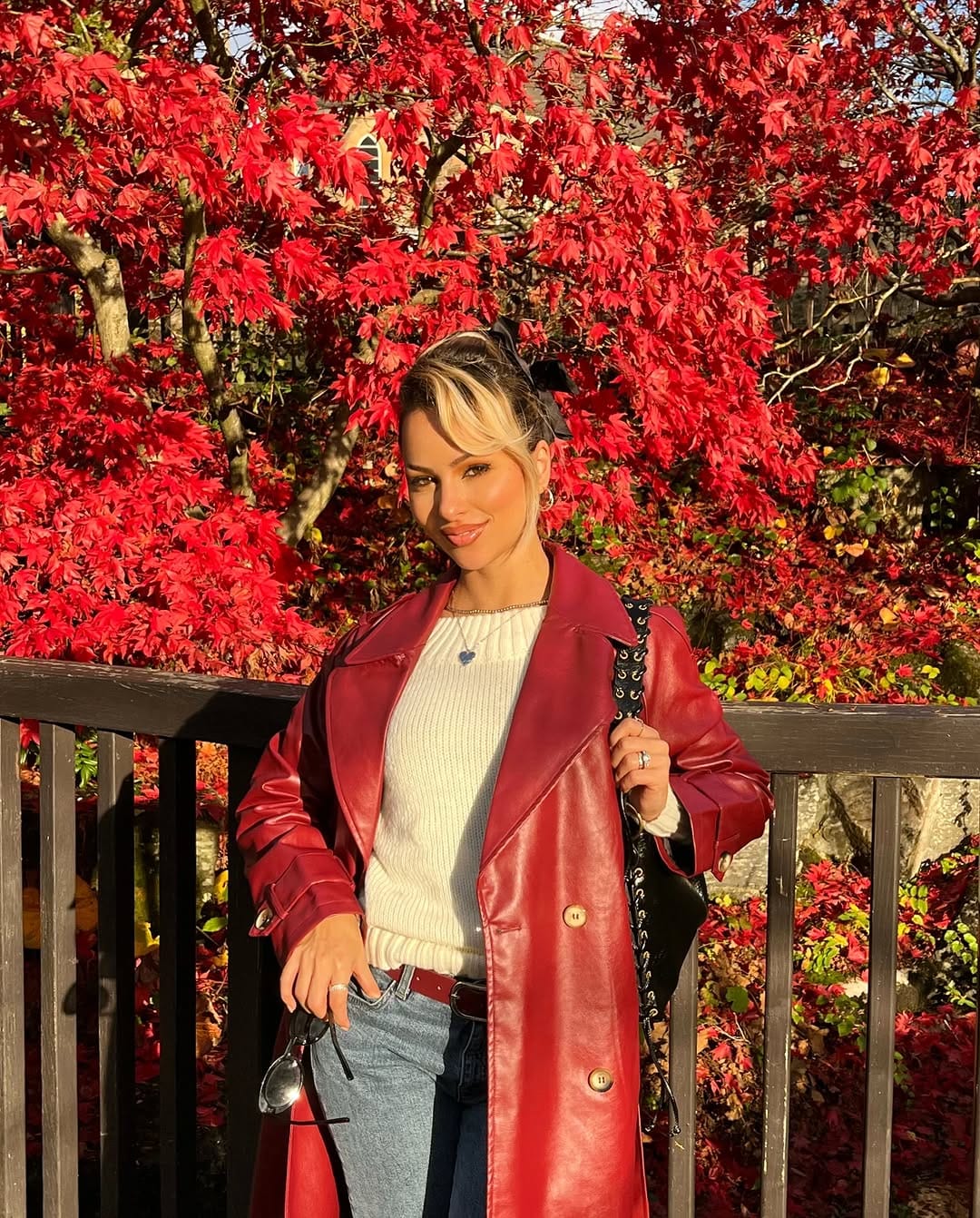 Post 3 by Elisabeth Simona Suciu on Instagram (carousel)