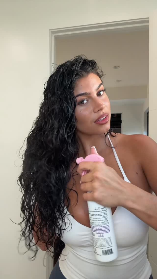 Post 3 by Lucciana Beatriz Beynon🇻🇪🇦🇺 on Instagram (video)