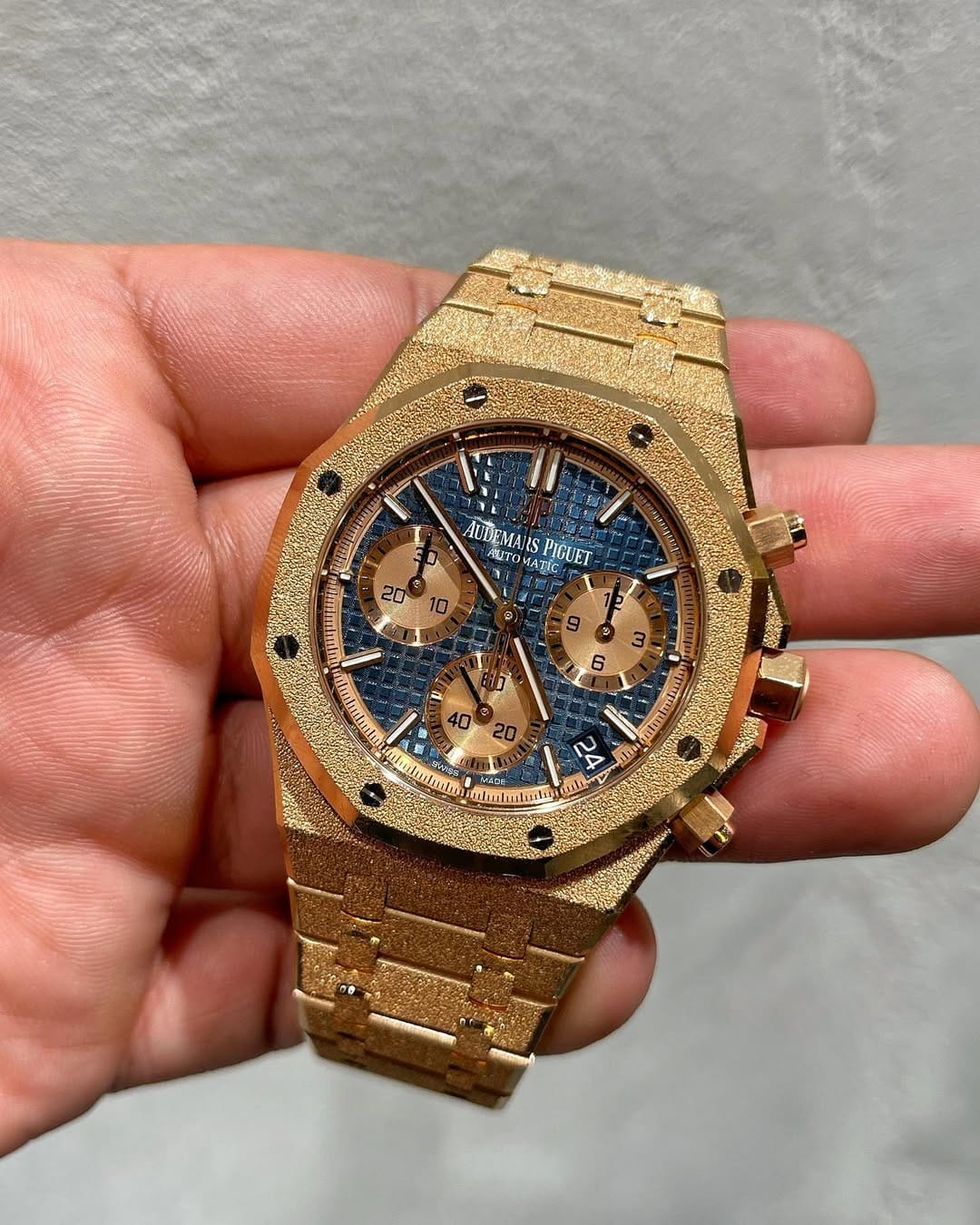 Post 4 by Pristine Watches London on Instagram (carousel)