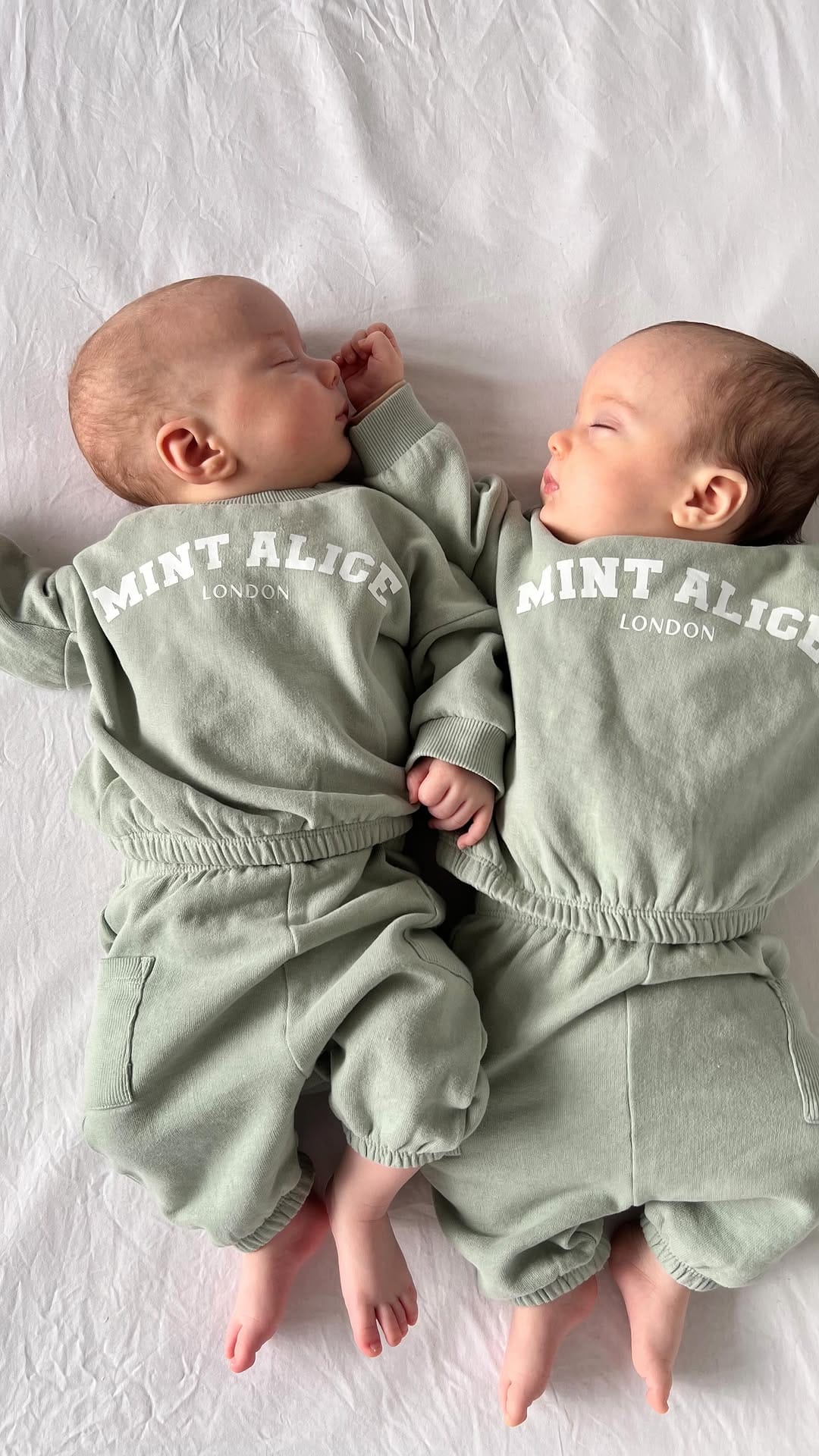 Post 7 by Mint Alice London on Instagram (video)
