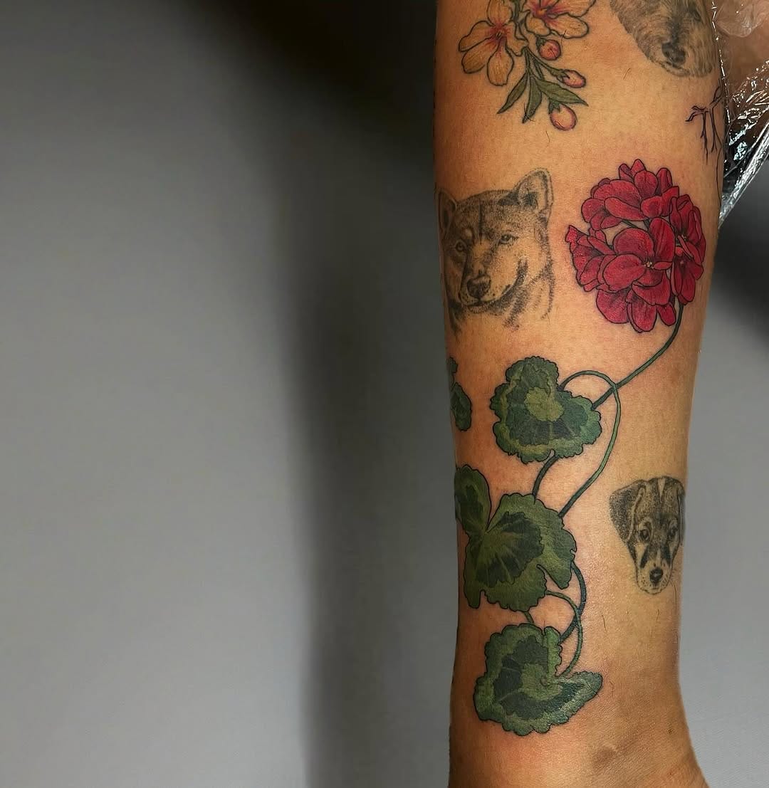Post 10 by Harriet Hapgood. Botanical Tattoos. London UK on Instagram (image)