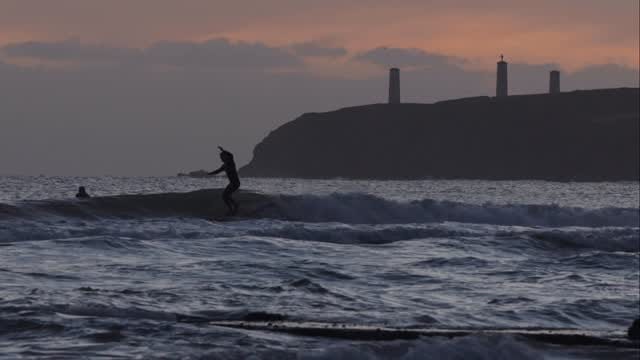 Post 8 by Tiki Surf Shop on Instagram (video)