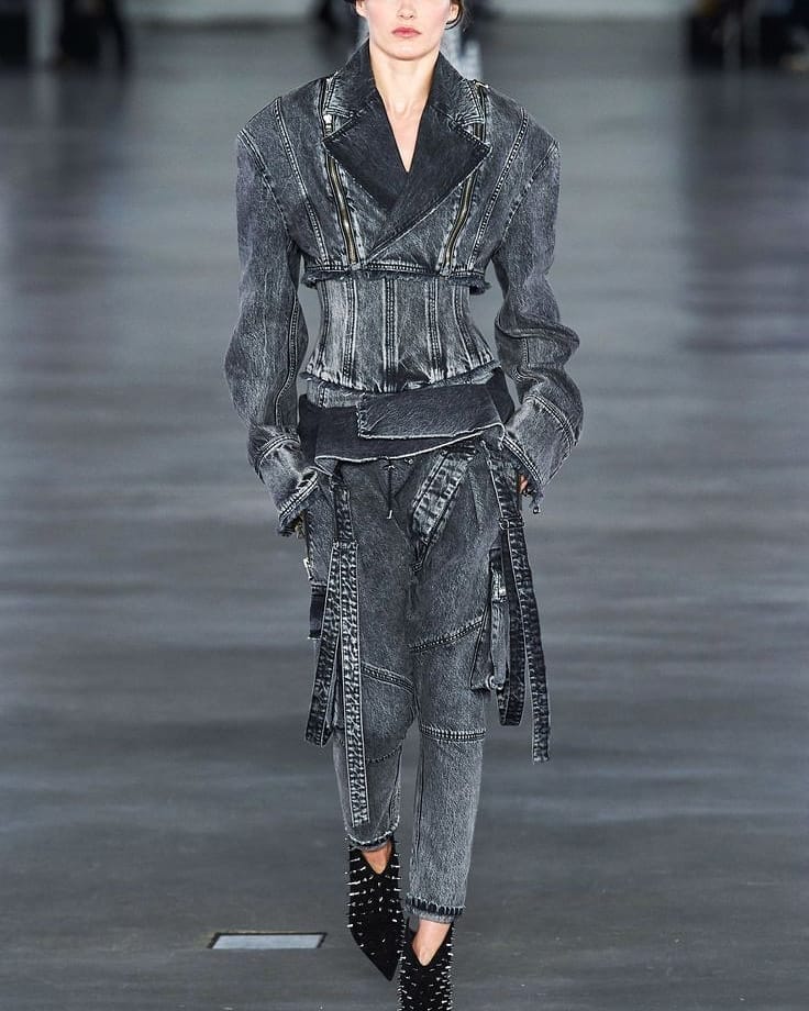 Post 9 by Denim Love ® on Instagram (image)