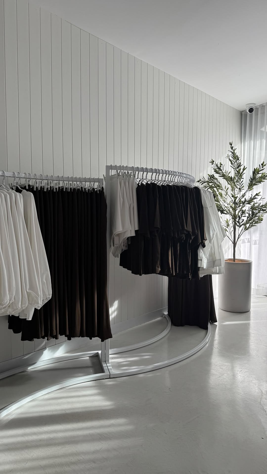 Post 1 by Fayt - Australian Womens Fashion Stores on Instagram (video)
