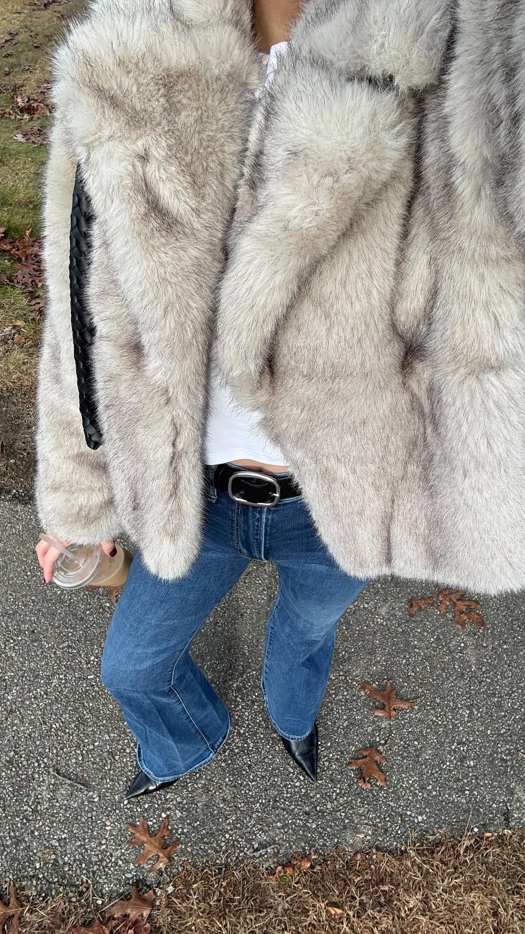 Post 6 by emily rosdahl on Instagram (video)