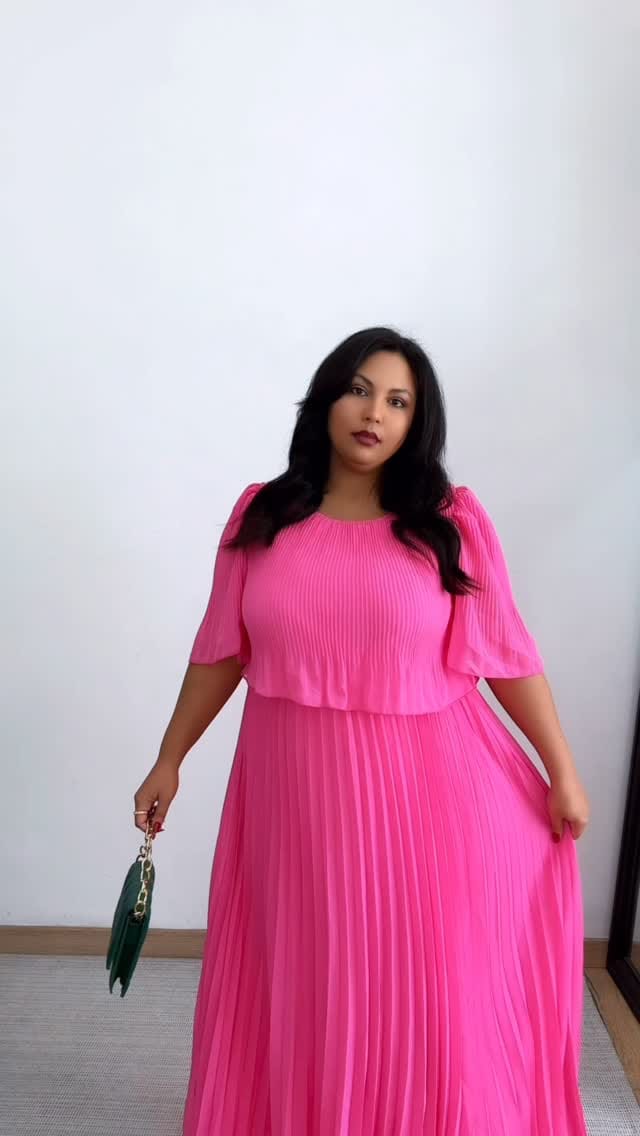 Post 6 by Tiffany Ford | Midsize curvy fashion on Instagram (video)