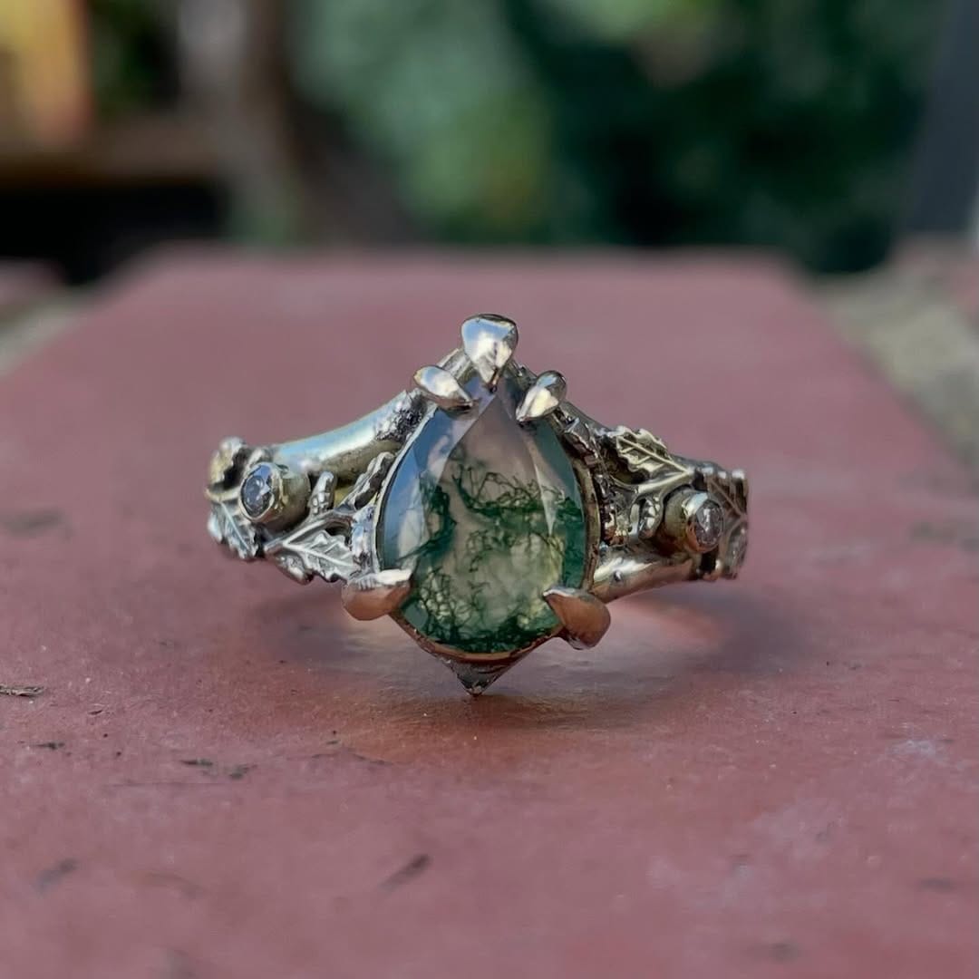 Post 4 by Rabbitbonesx -jewellery on Instagram (carousel)