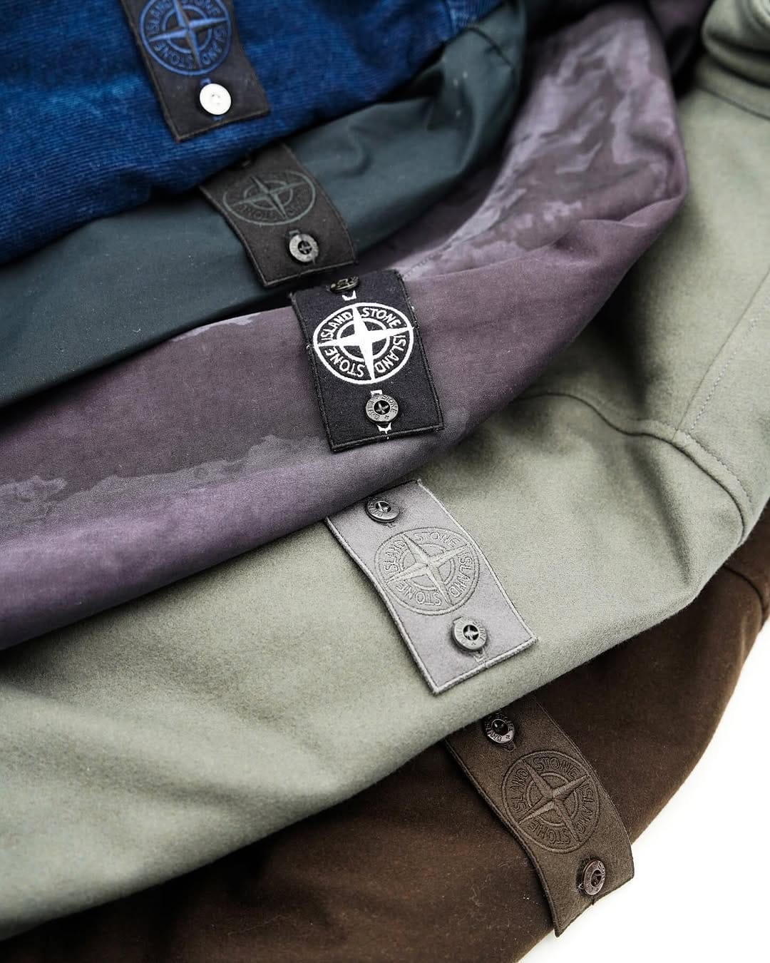 Post 3 by DPUS Designer Outlet (DP-US) on Instagram (carousel)