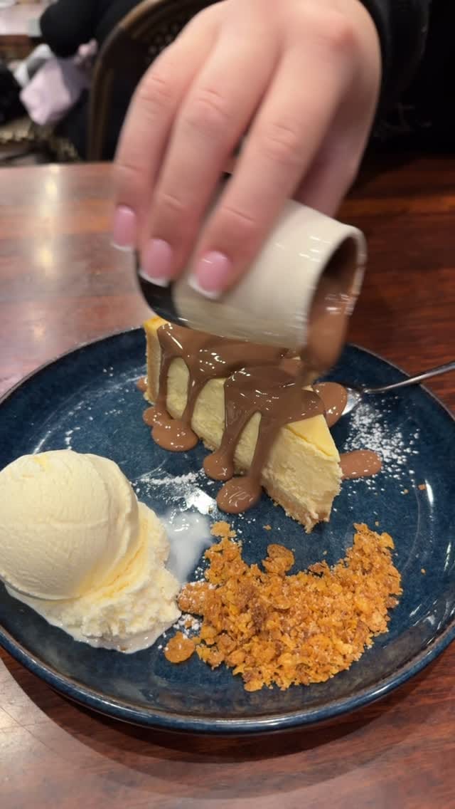 Post 3 by Bay Vista | Dessert Bar on Instagram (video)