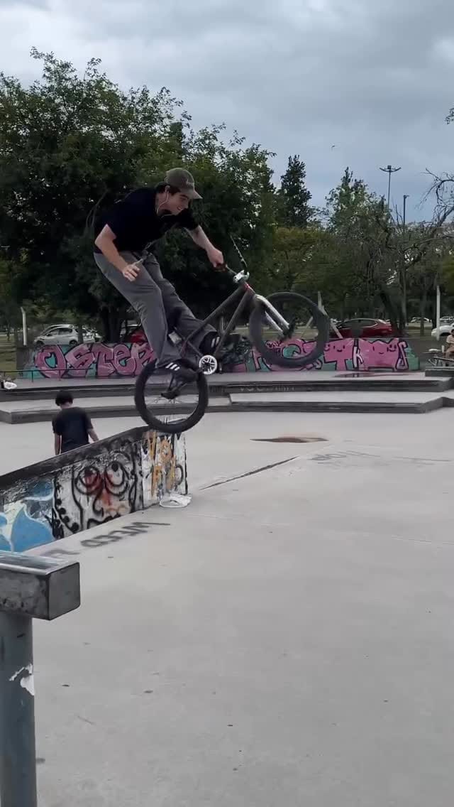 Post 5 by WALLER BMX on Instagram (video)