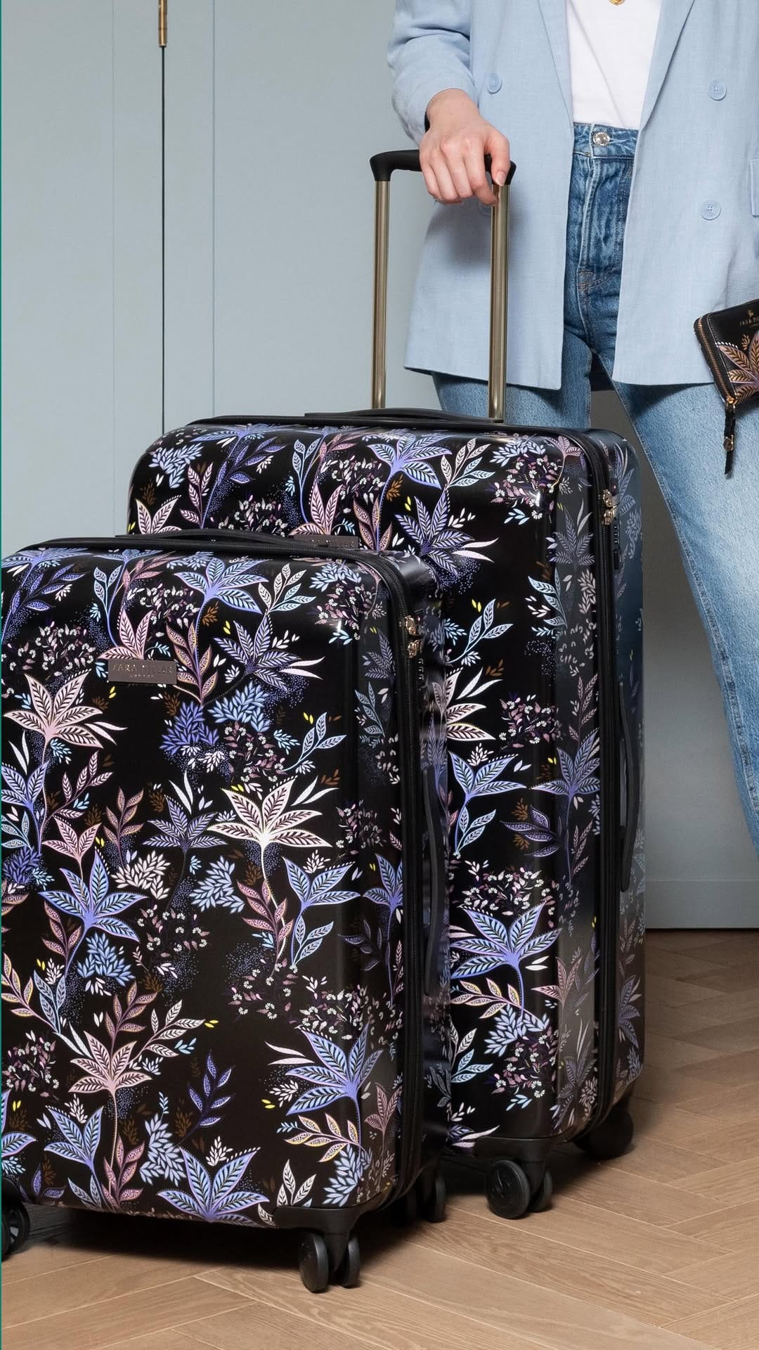 Post 7 by Sara Miller London | Luxurious Homewares & Gifts on Instagram (video)