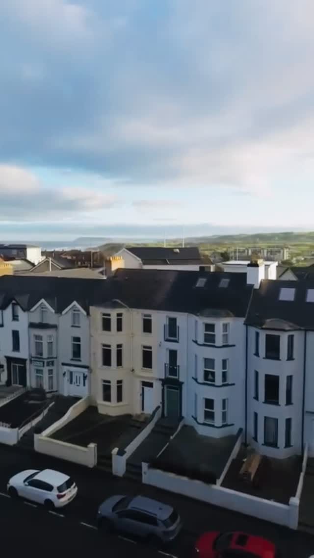 Post 3 by Victoria Patterson on Instagram (video)