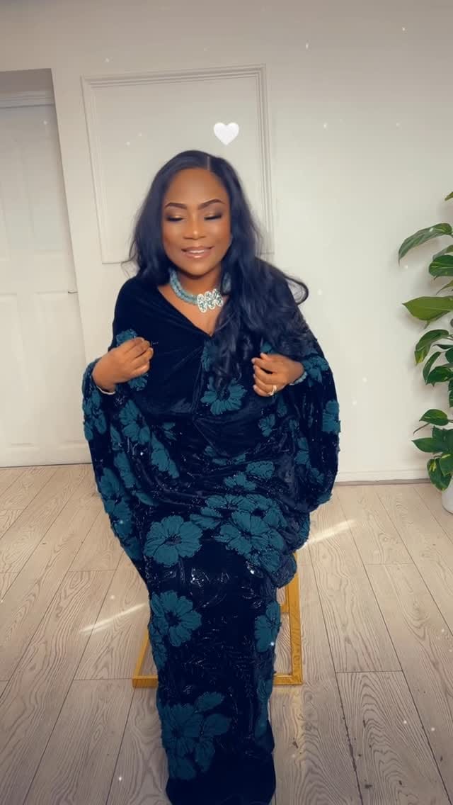 Post 7 by SEUNDS Jewellery on Instagram (video)