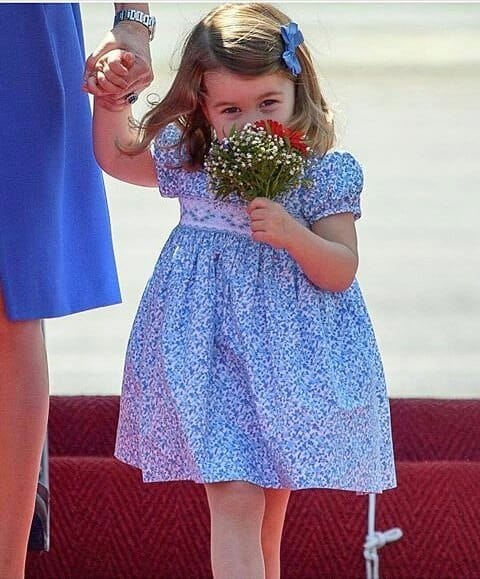 Post 9 by duchess.catherine.fashionstyle on Instagram (image)