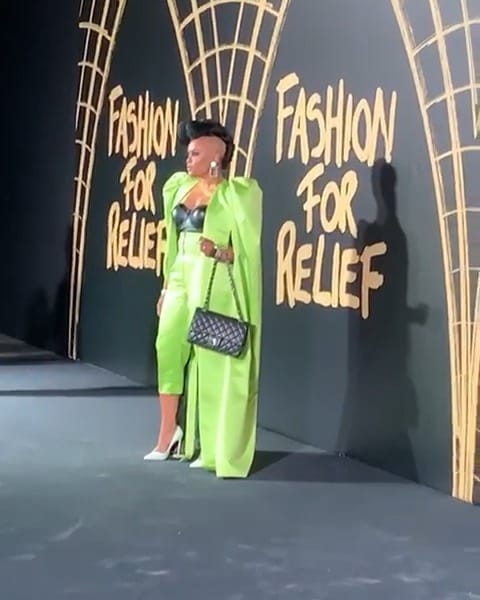 Post 9 by Jeanette Young Stylist on Instagram (video)