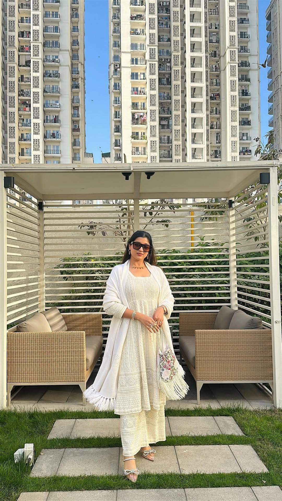 Post 1 by Prerna Jain I INTERNATIONALLY CERTIFIED PERSONAL STYLIST on Instagram (video)