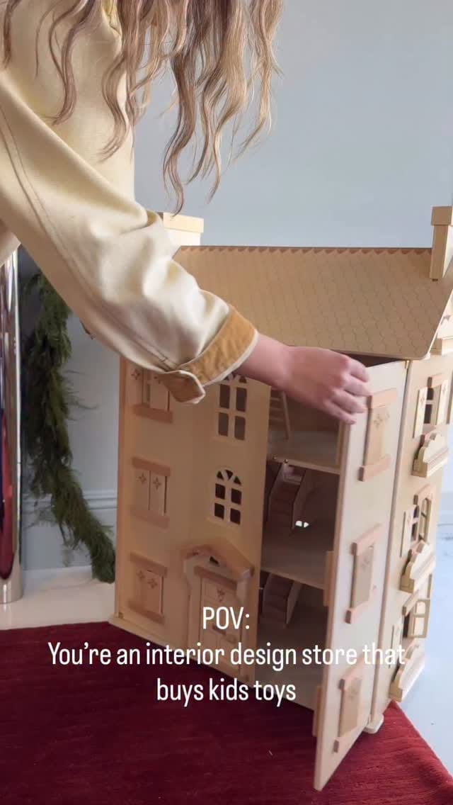 Post 4 by Shannon McLaren on Instagram (video)