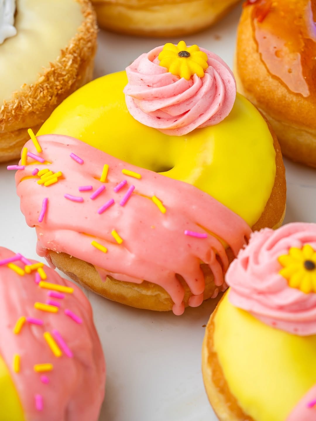 Post 10 by Hoopla Donuts on Instagram (image)