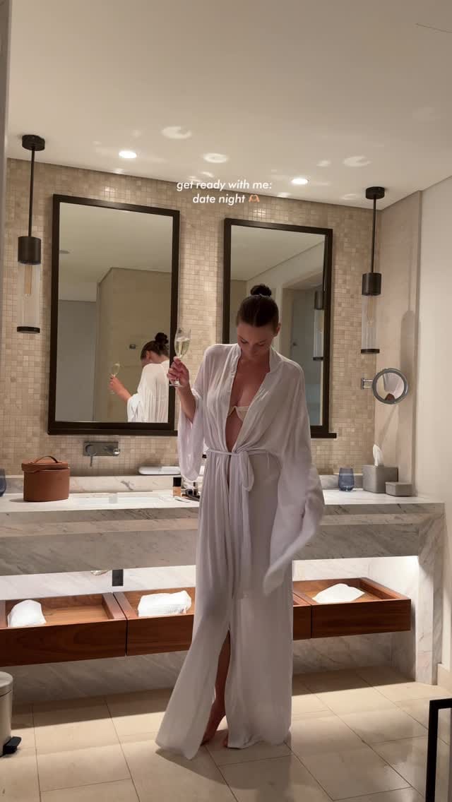 Post 8 by Elizabet Zauere on Instagram (video)