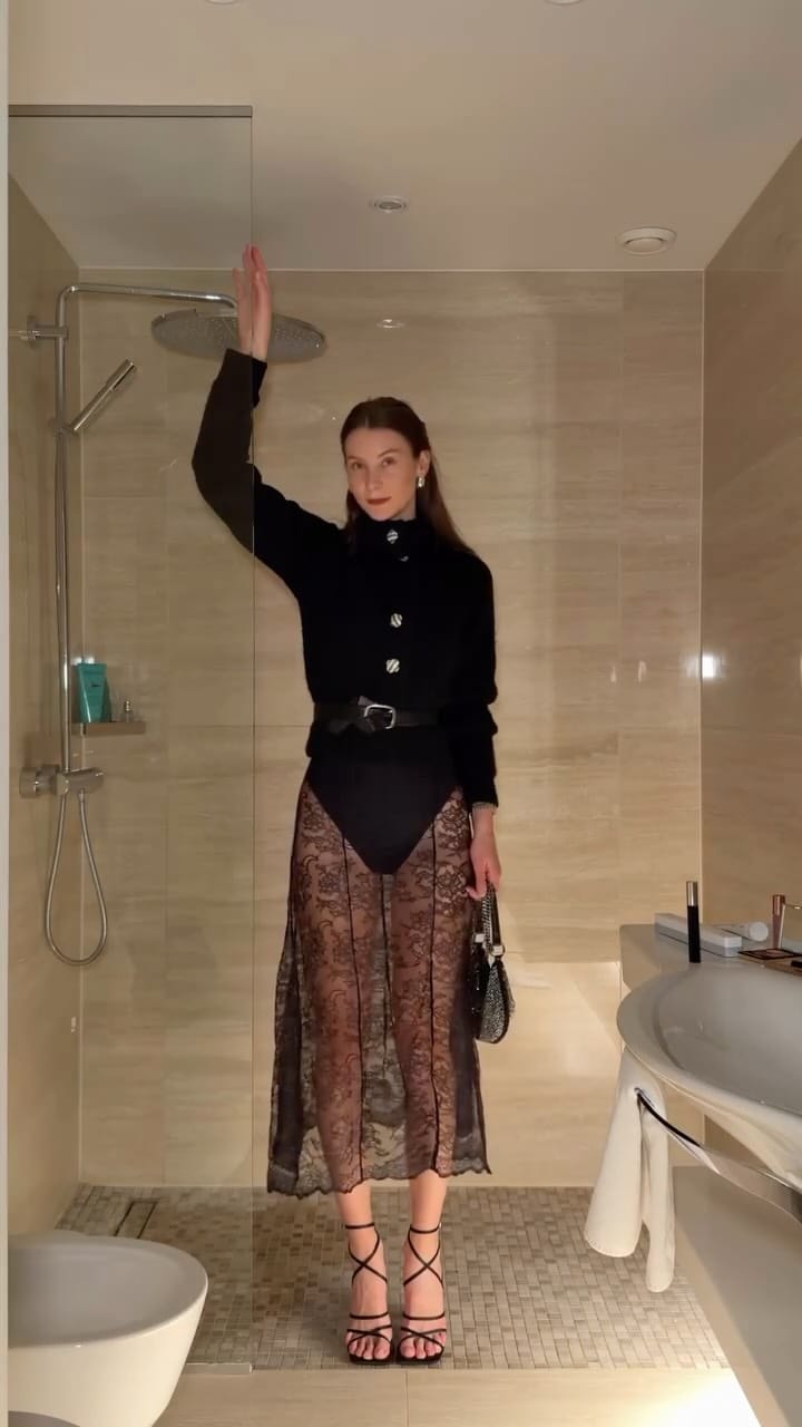 Post 4 by Elizabet Zauere on Instagram (video)