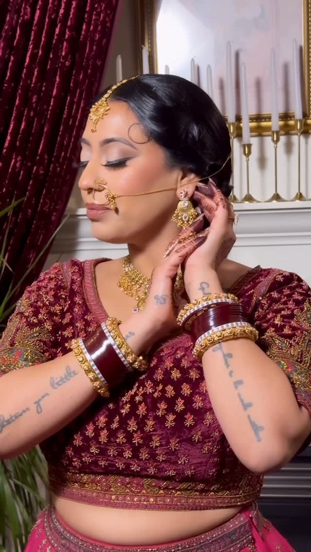 Post 6 by Vancouver Bridal Gallery on Instagram (video)