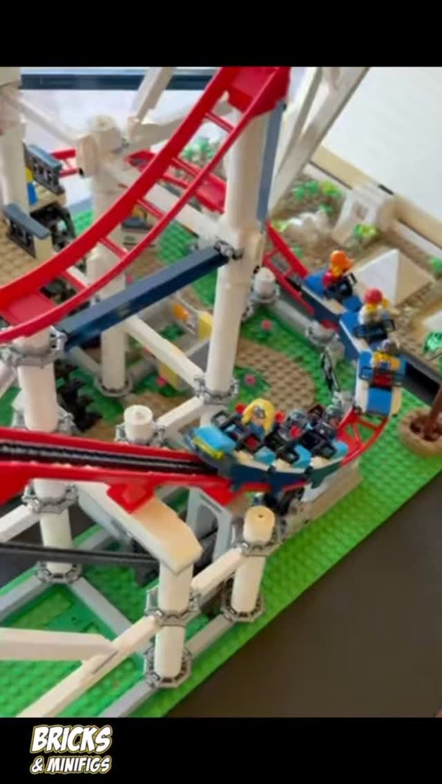 Post 10 by Bricks and Minifigs Lego Store Costa Mesa on Instagram (video)