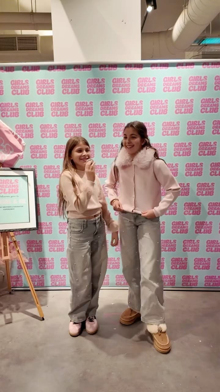 Post 2 by Scarlett Celina & Bodhi on Instagram (video)