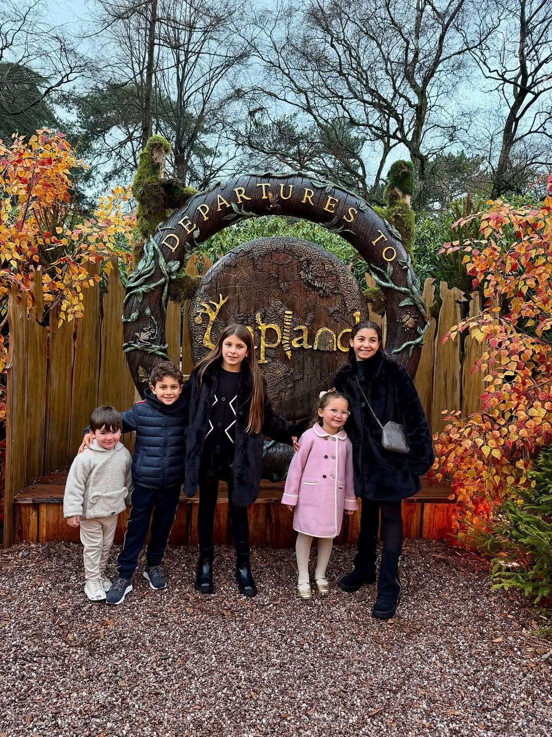 Post 8 by Scarlett Celina & Bodhi on Instagram (carousel)