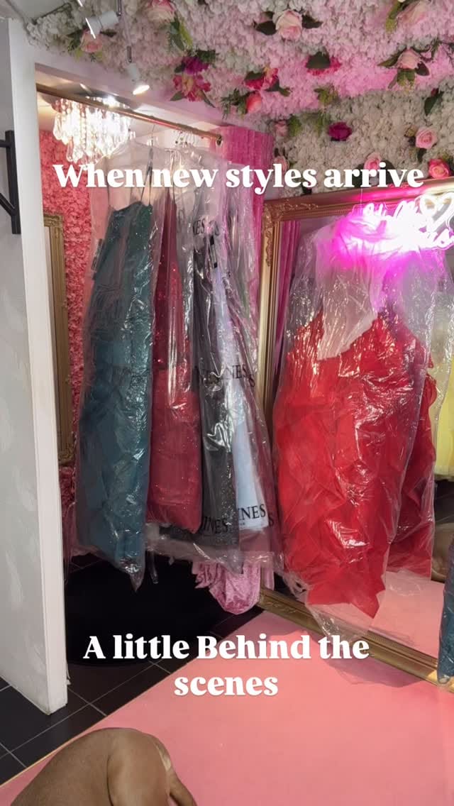 Post 6 by 🩷Cinders party dress🩷 on Instagram (video)