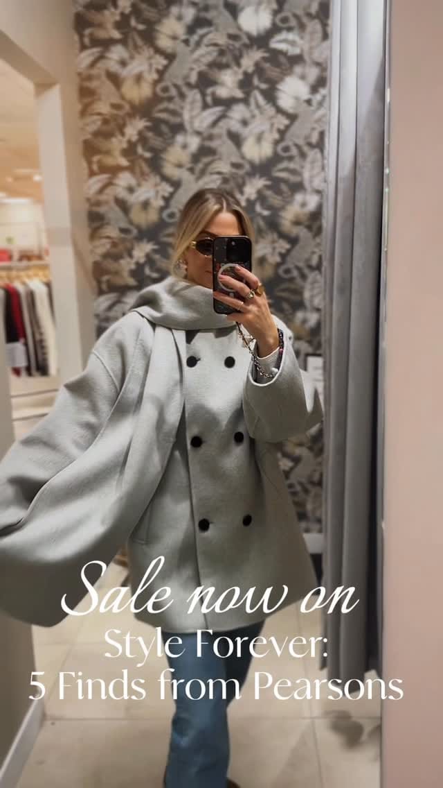 Post 4 by Roxanna O’brien | Style Blogger on Instagram (video)