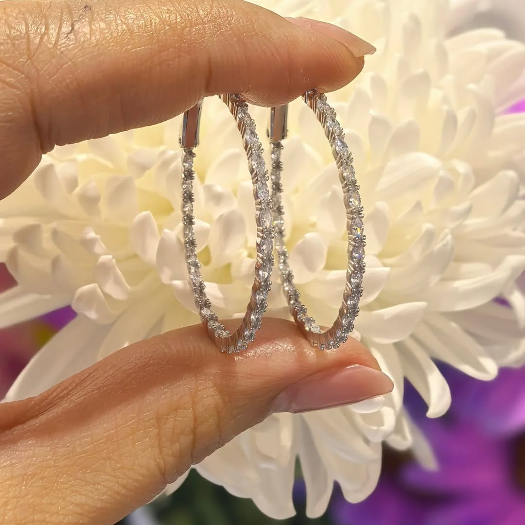 Post 2 by Zayaa's jewellery on Instagram (carousel)
