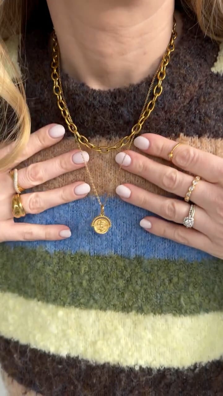 Post 2 by Hayley on Instagram (video)