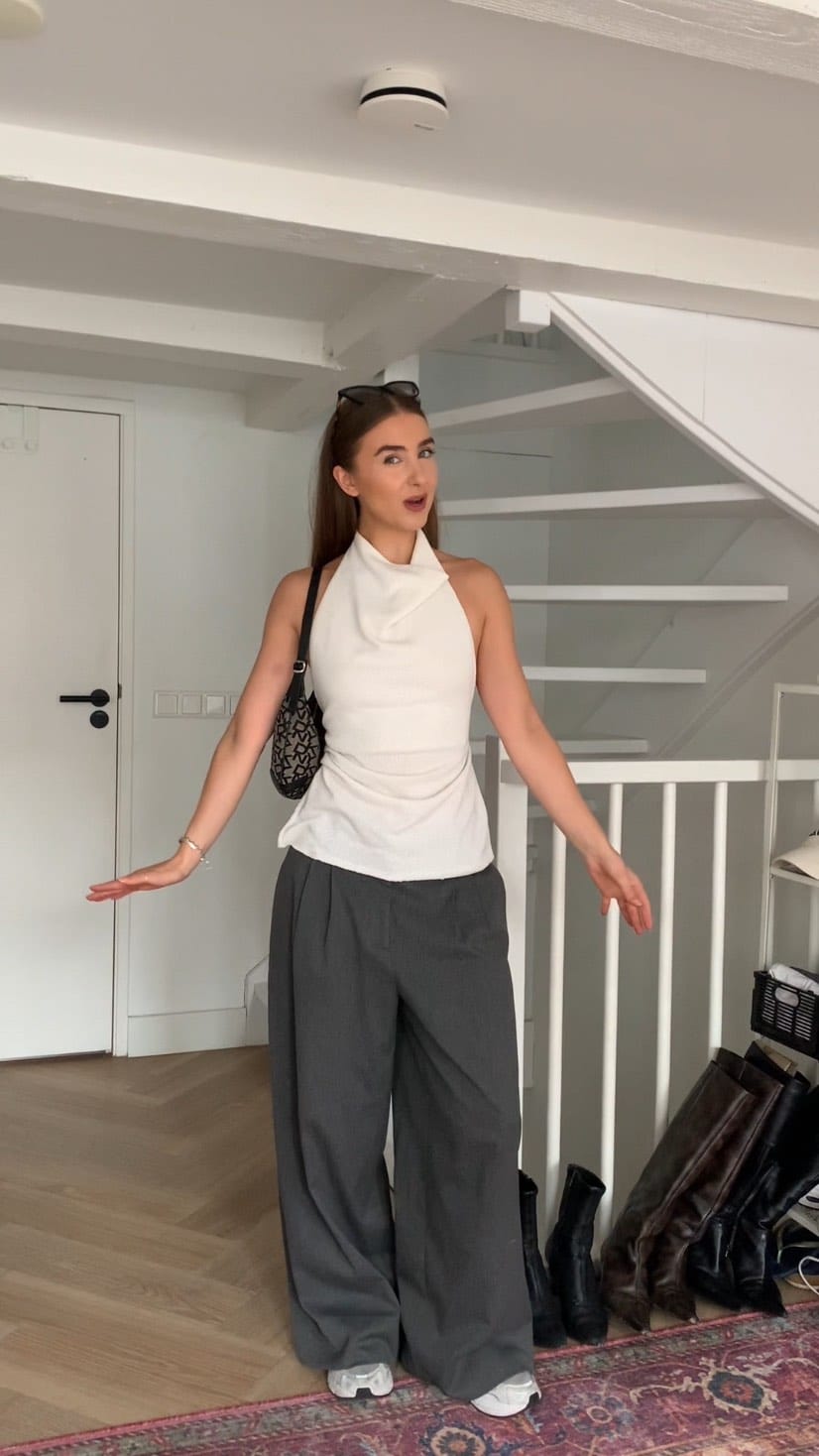 Post 5 by S O P H I E  |  K E N D A L L on Instagram (video)