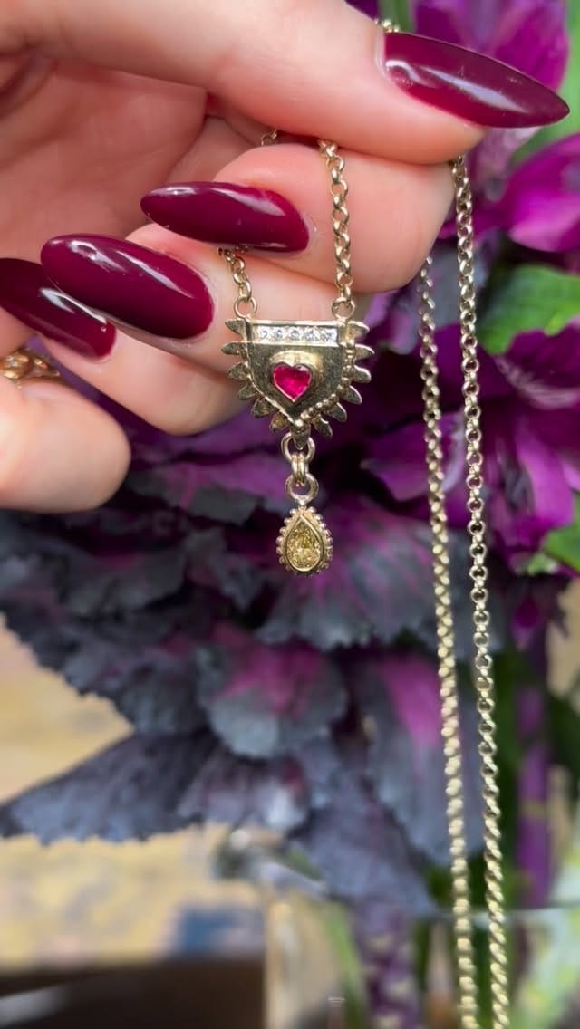 Post 7 by Sophie Harley London on Instagram (video)