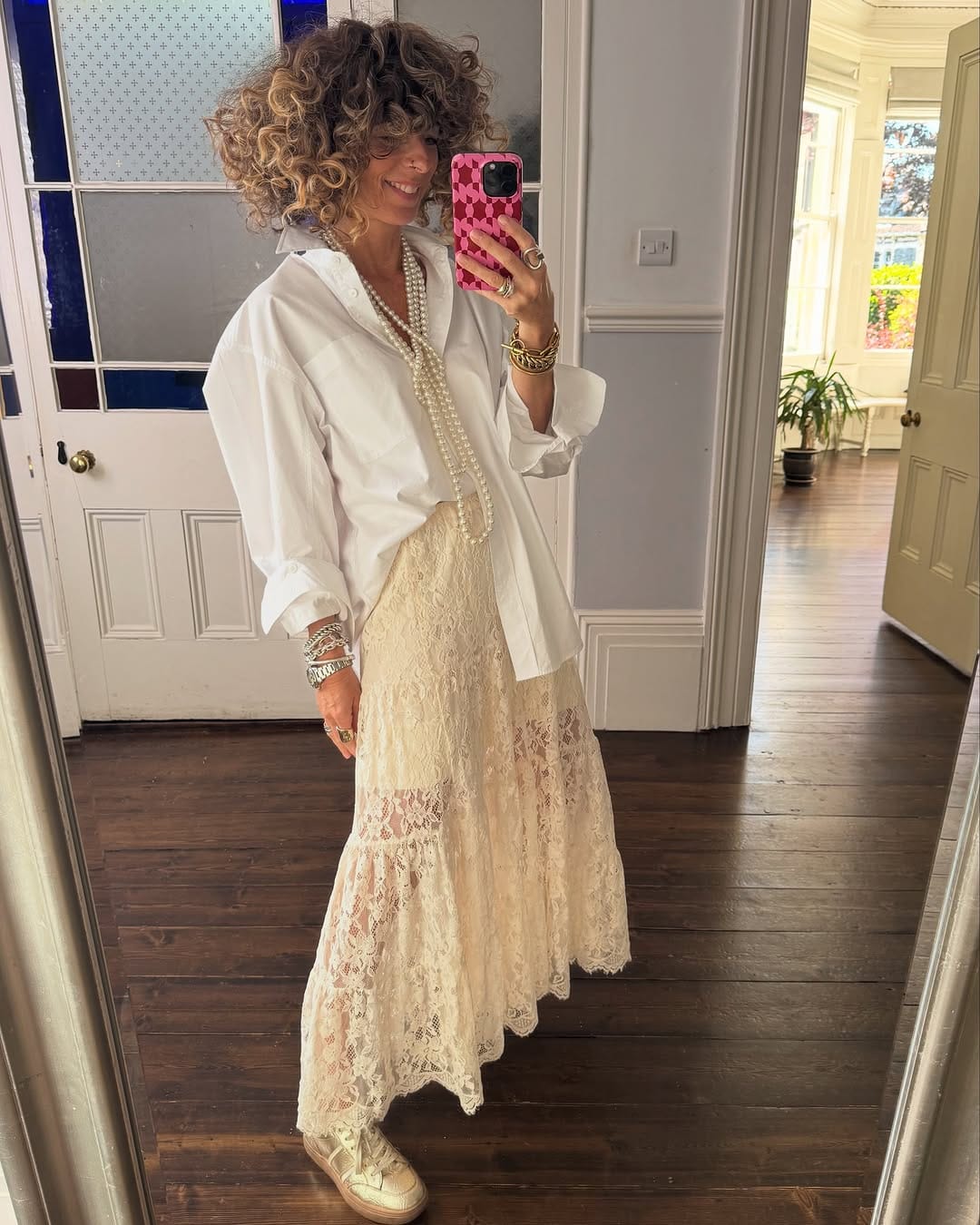 Post 10 by Karen Lowe - Personal Stylist on Instagram (image)
