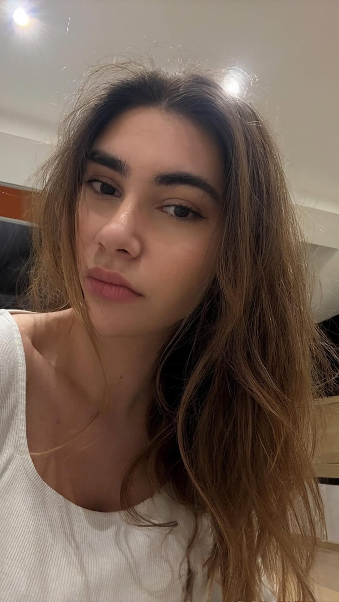 Post 2 by Sarah Viktoria Radu on Instagram (video)