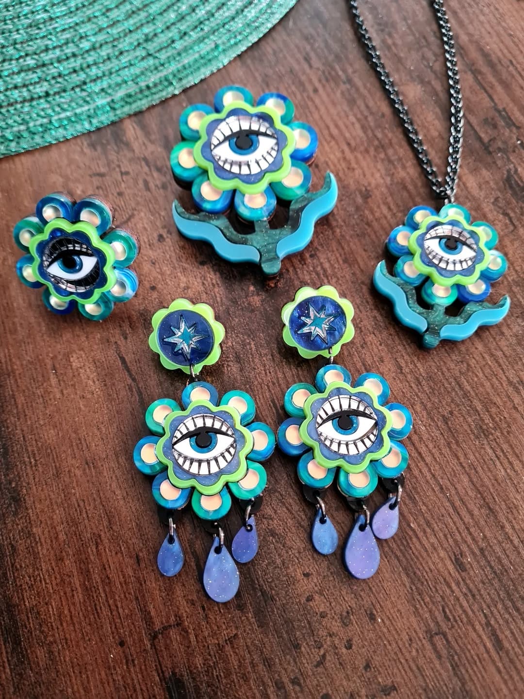 Post 1 by Cherryloco Jewellery on Instagram (carousel)