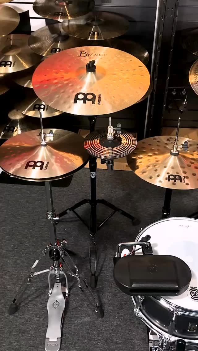 Post 2 by Nicko McBrain's Drum One 🥁1️⃣🤘 on Instagram (video)
