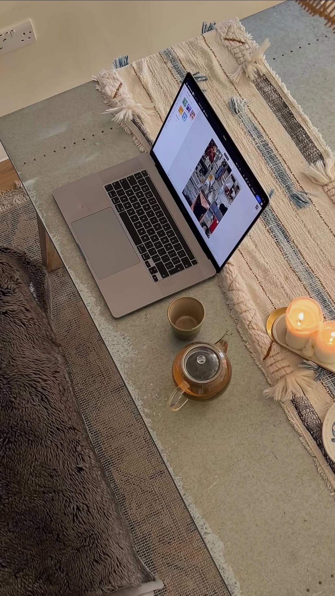 Post 5 by Iveta on Instagram (video)