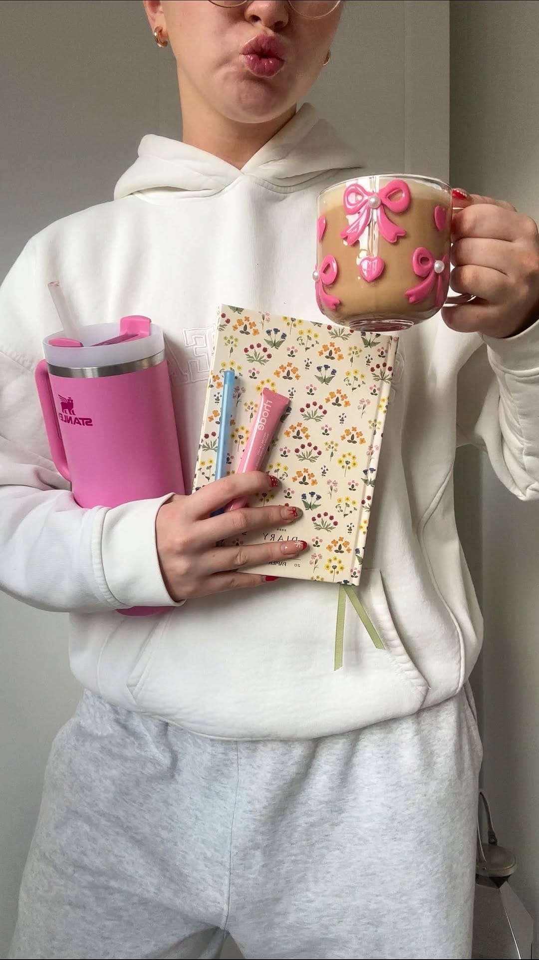Post 10 by Lily-May👸🏼💐🎀 on Instagram (video)