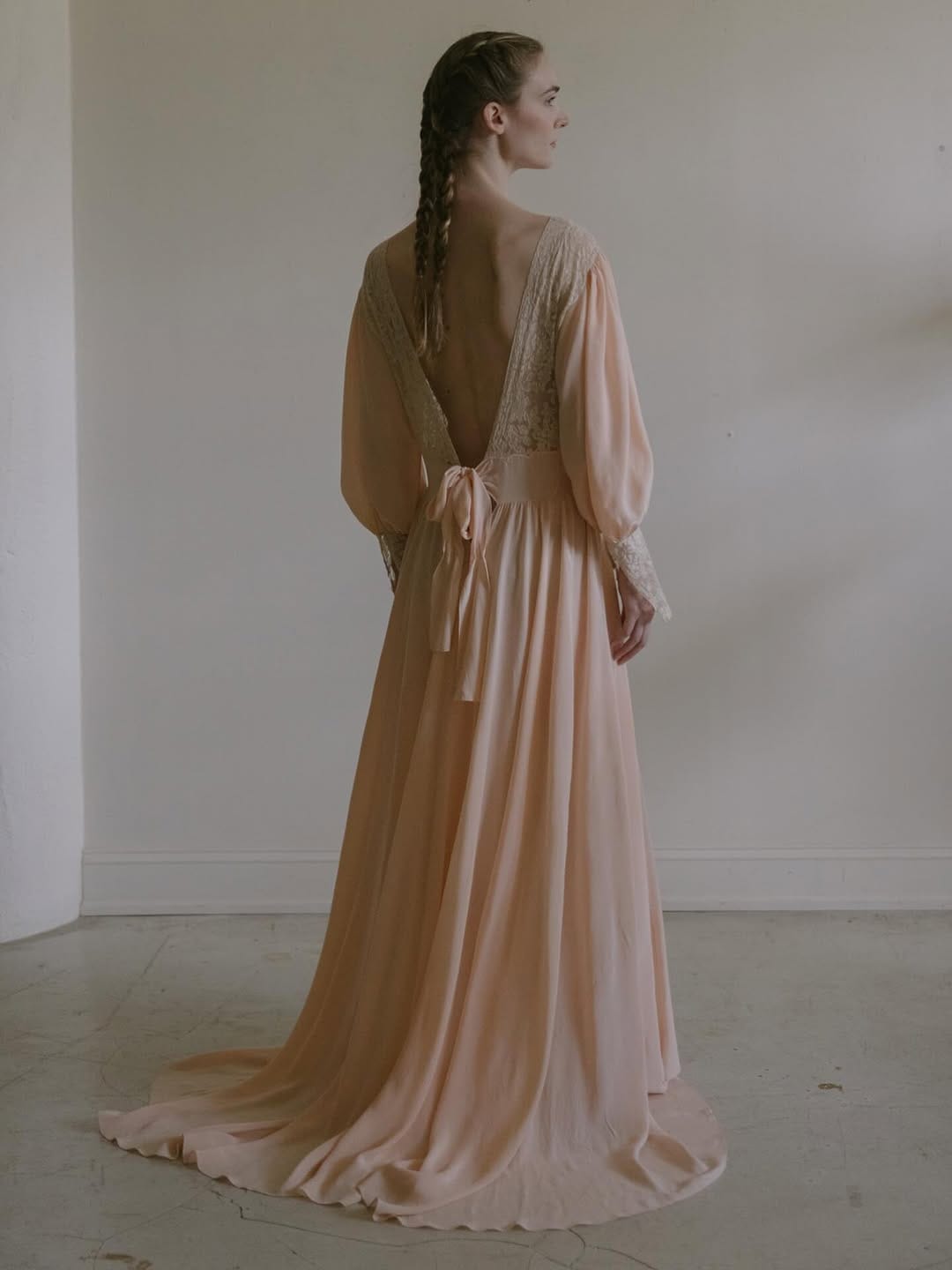 Post 8 by Devore Vintage on Instagram (image)