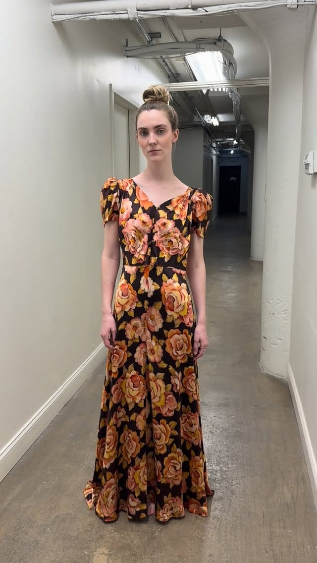 Post 5 by Devore Vintage on Instagram (video)