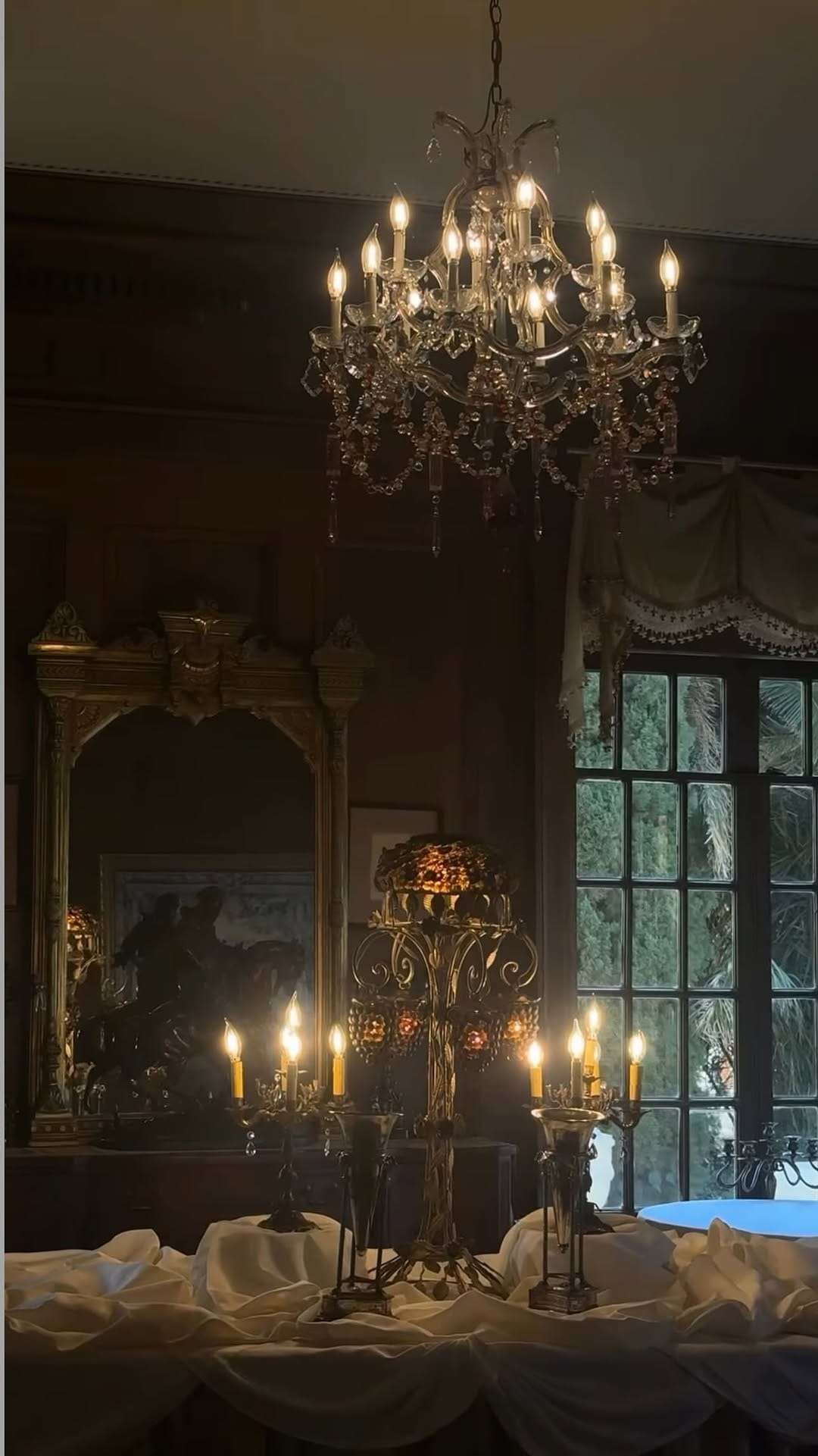 Post 8 by 𝐩𝐥𝐚𝐭𝐞 𝐩𝐢𝐥𝐥𝐨𝐰𝐬 on Instagram (video)