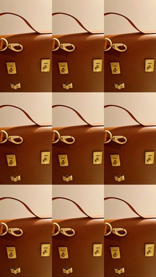 Post 2 by MoQueen on Instagram (video)