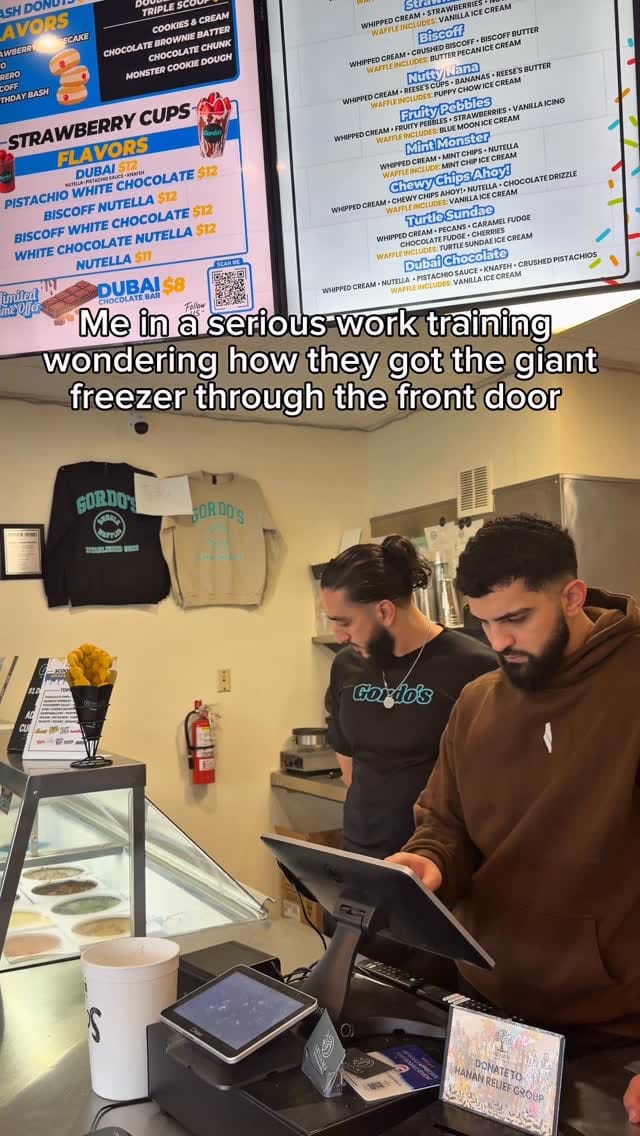 Post 5 by Gordo’s Bubble Waffles 🧇 on Instagram (video)